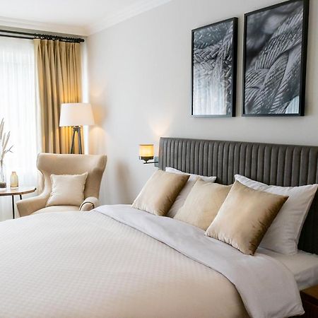 Hochwertige Ferienwohnung Mit Sonnenterrasse & Gartenblick, Nur Wenige Gehminuten Zum Strand Шарбойц Экстерьер фото